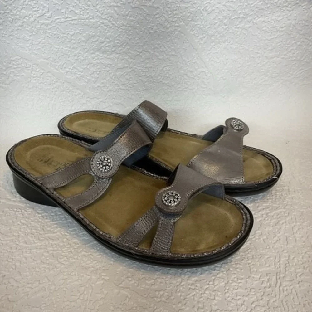 Naot Melody Metallic Road‎ Pewter Leather Double Strap Sandals Women 10 Israel